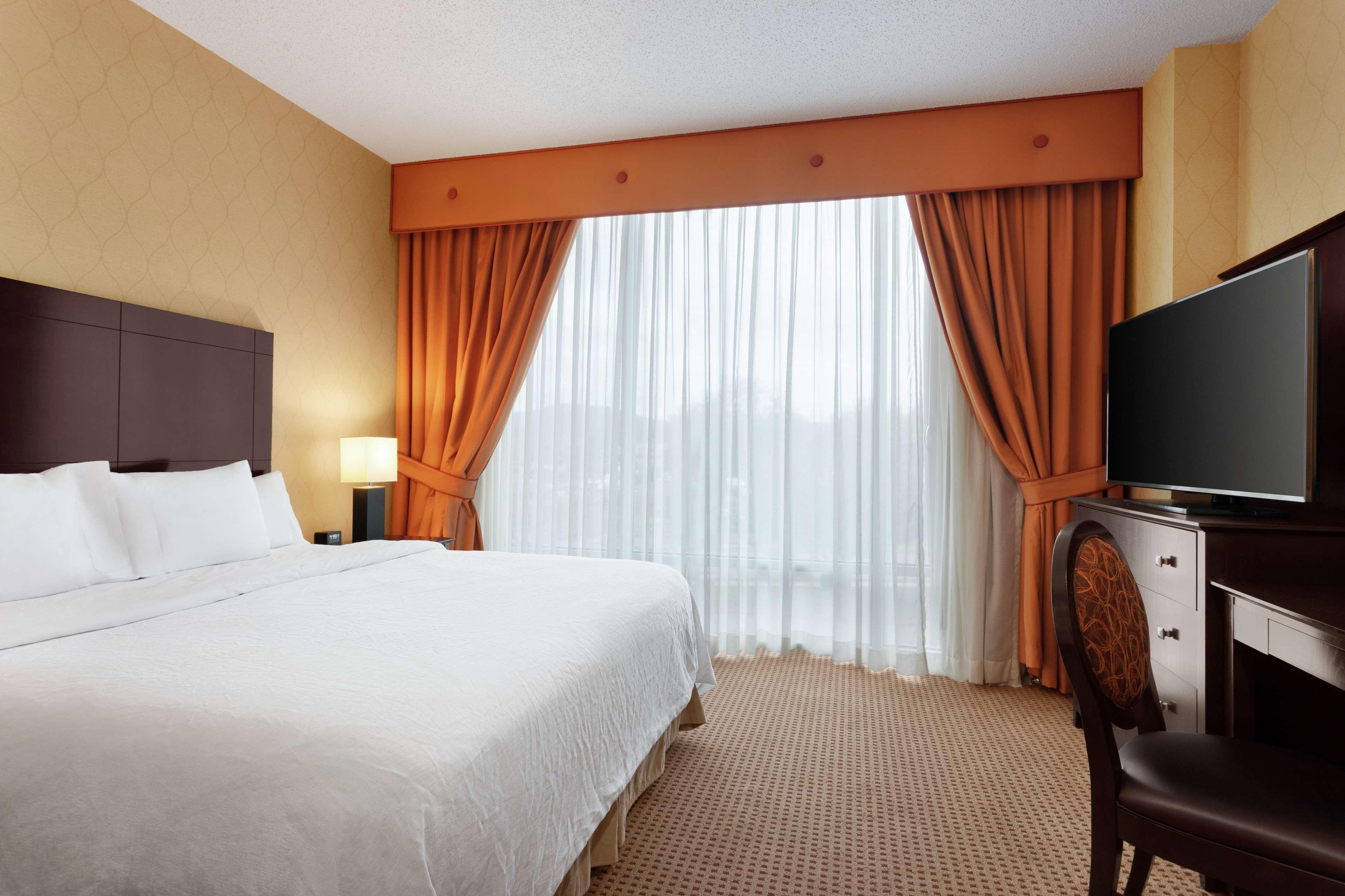Embassy Suites Huntsville Ngoại thất bức ảnh