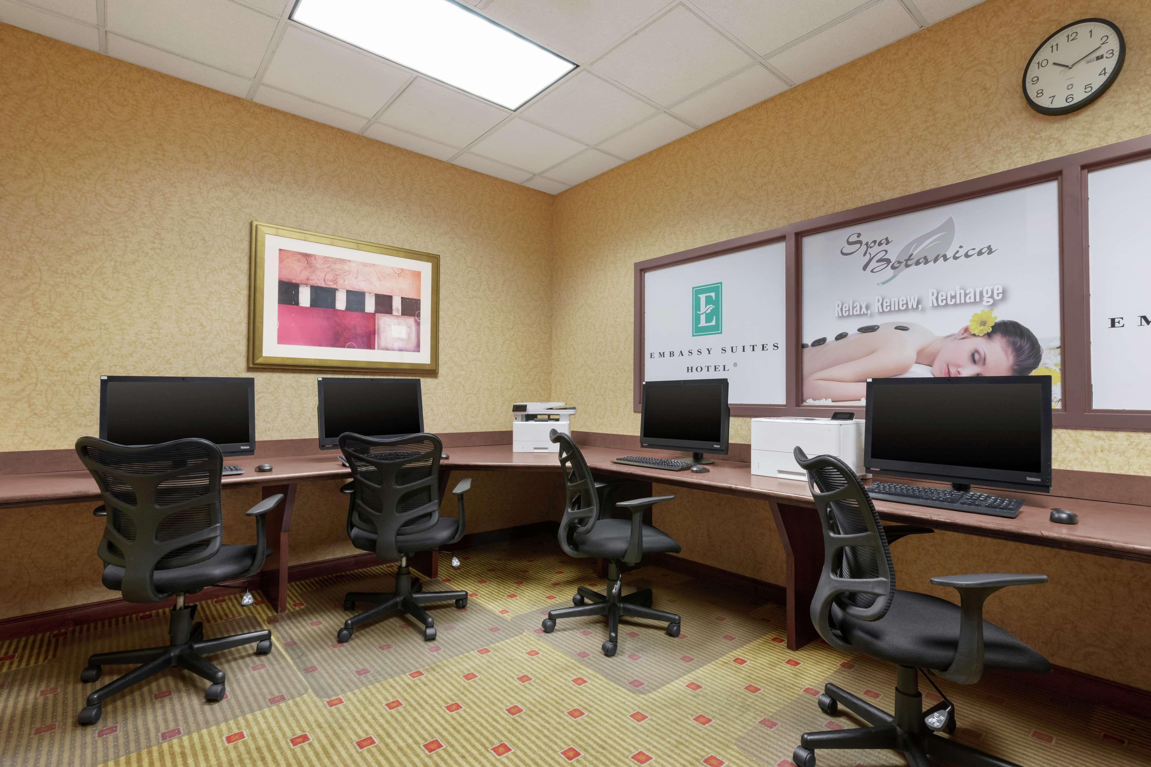 Embassy Suites Huntsville Ngoại thất bức ảnh