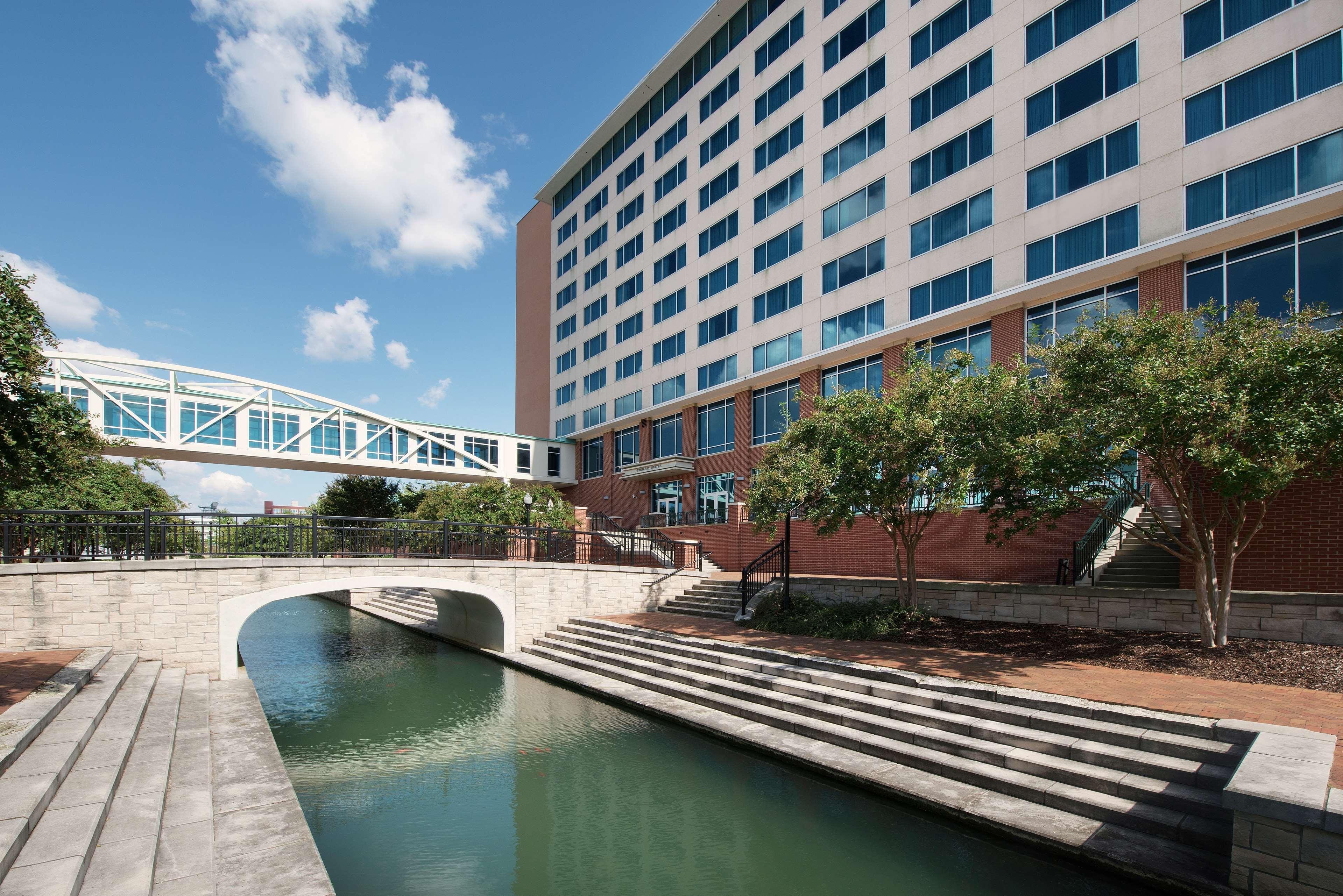 Embassy Suites Huntsville Ngoại thất bức ảnh