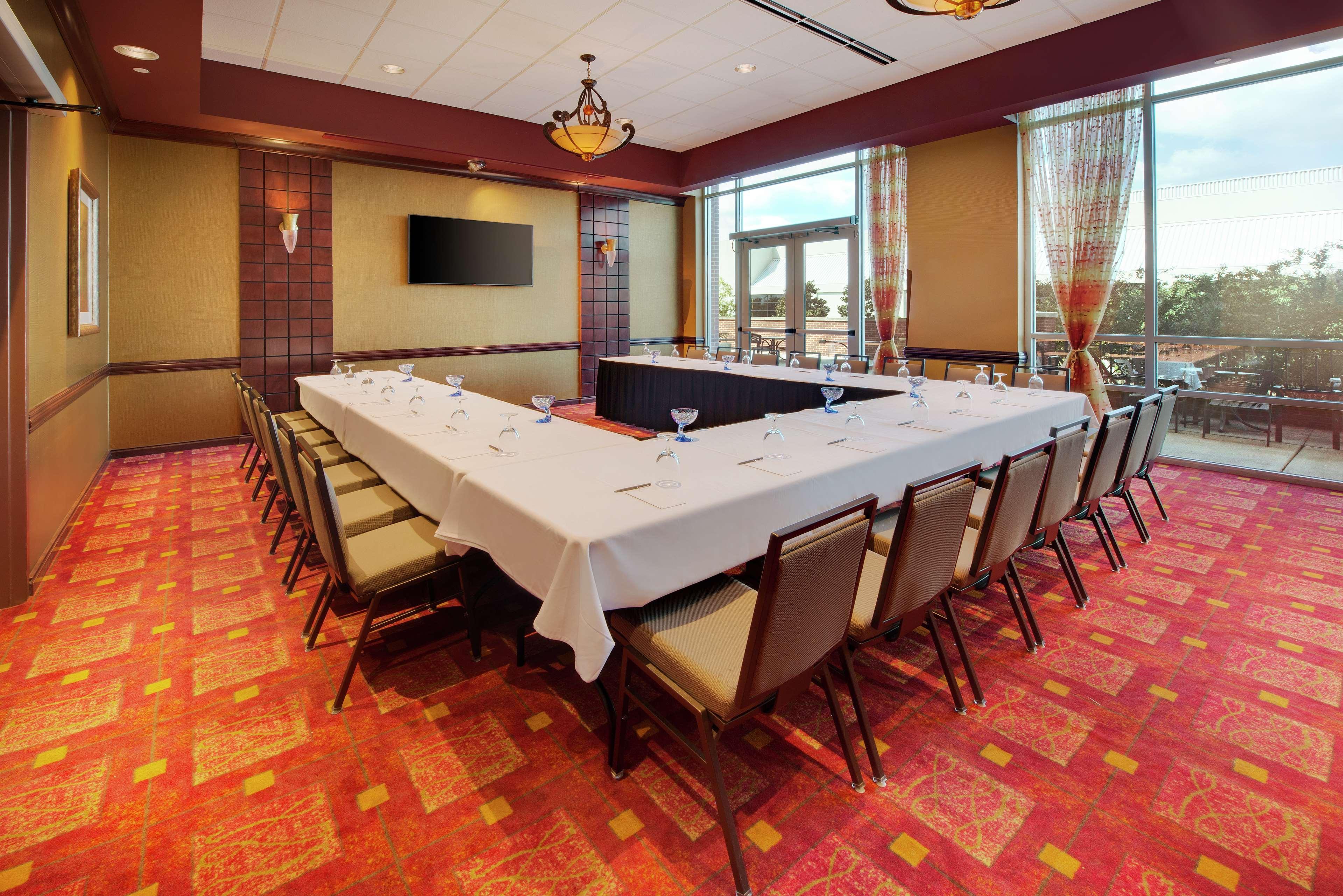 Embassy Suites Huntsville Ngoại thất bức ảnh