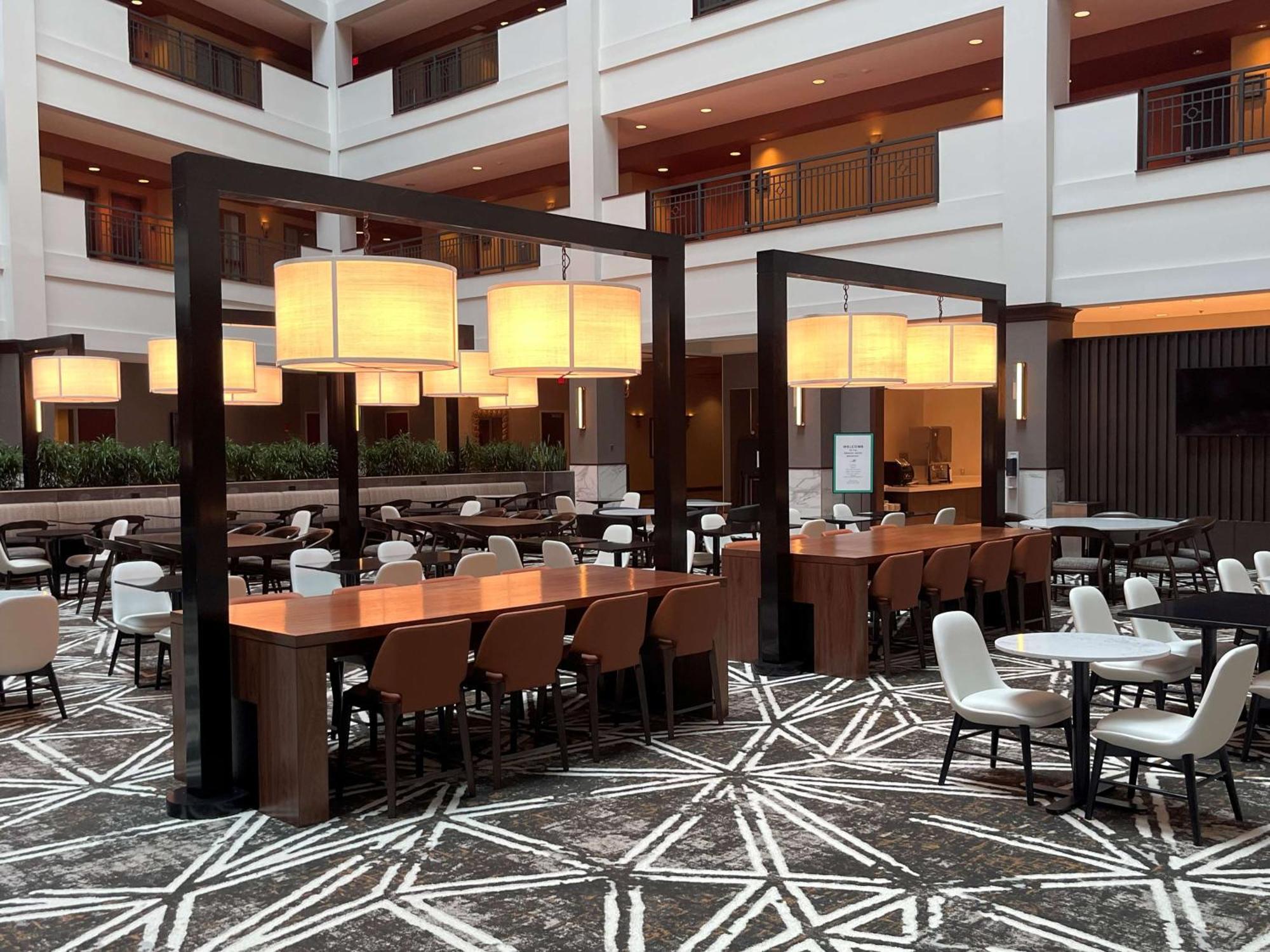 Embassy Suites Huntsville Ngoại thất bức ảnh